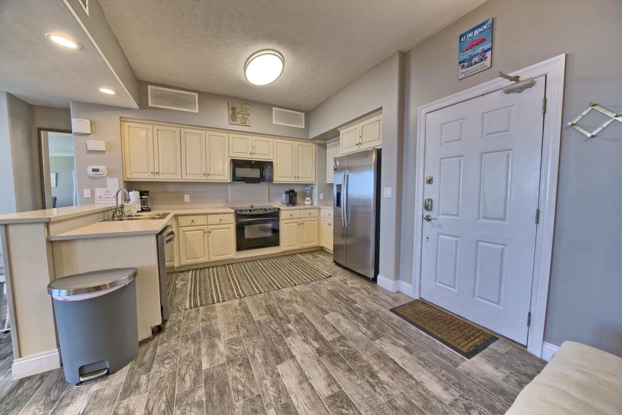 Apartment Oceanfront Paradise In Gated Community - 2304 *